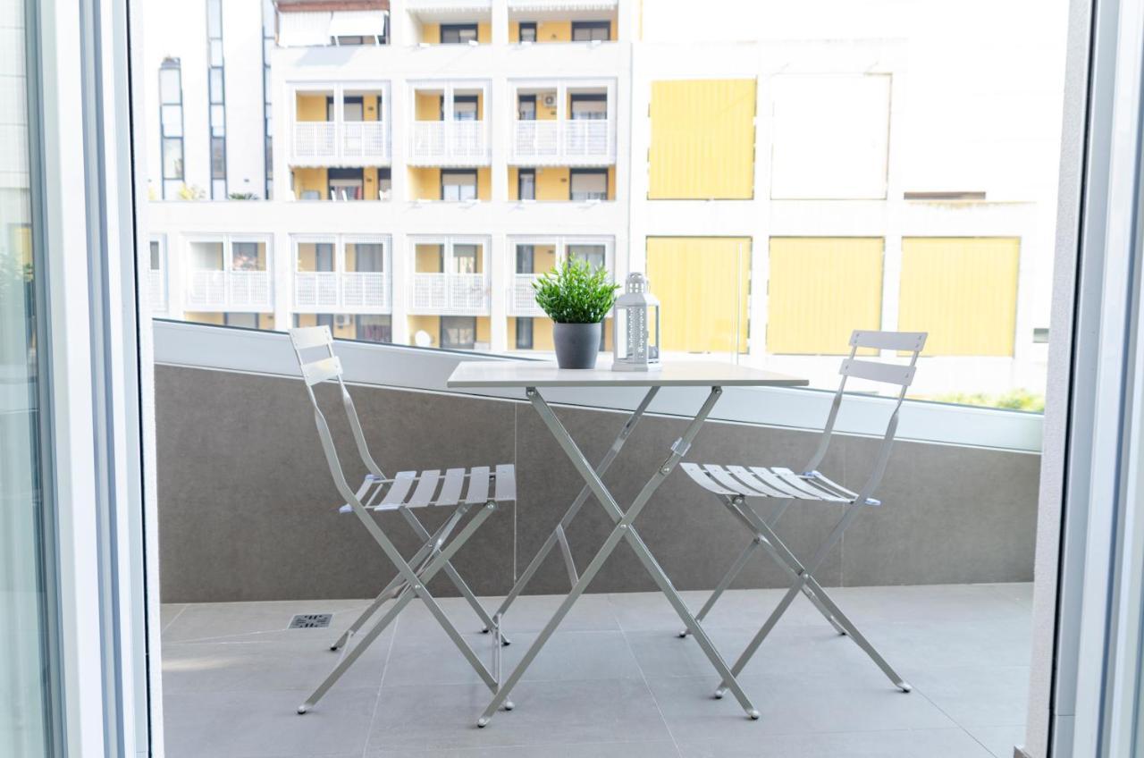 Apulialux - Exclusive And Modern City View, Private Parking Apartman Bari Kültér fotó